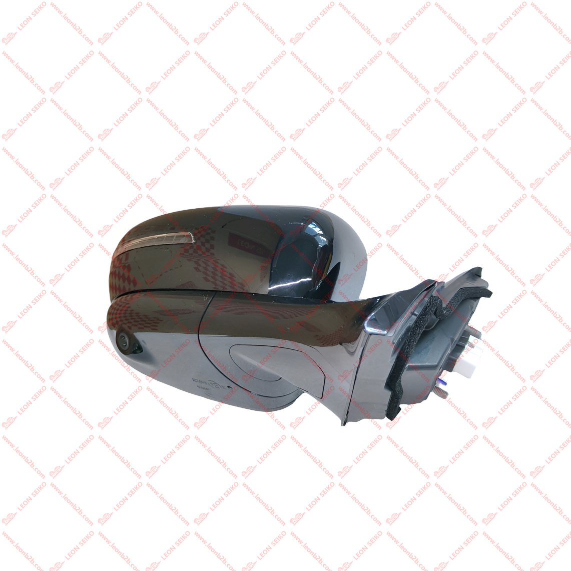 8202100-AW22_LEON
