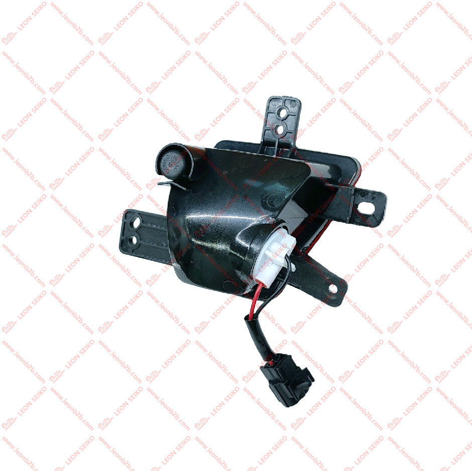 4116110-DY01_LEON