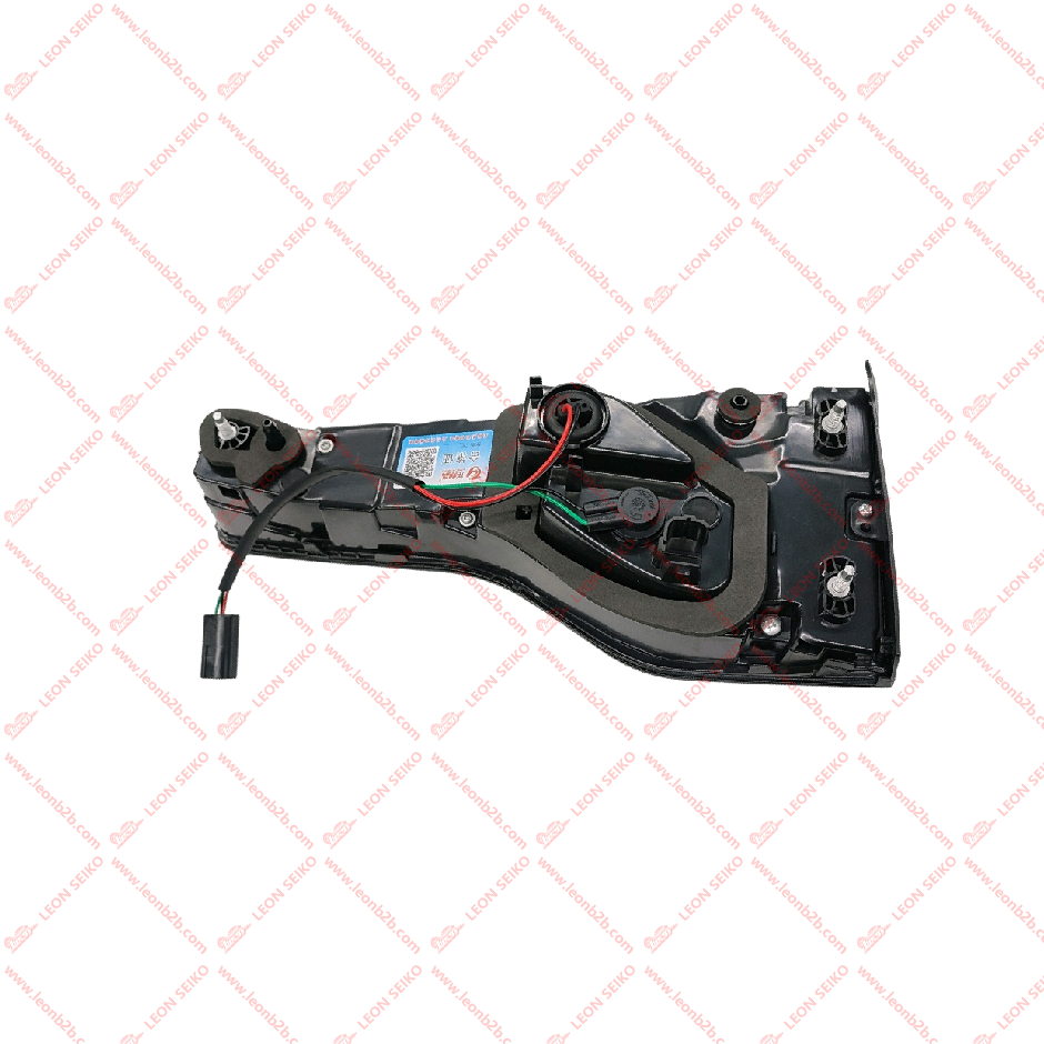 4133110-AW03_LEON