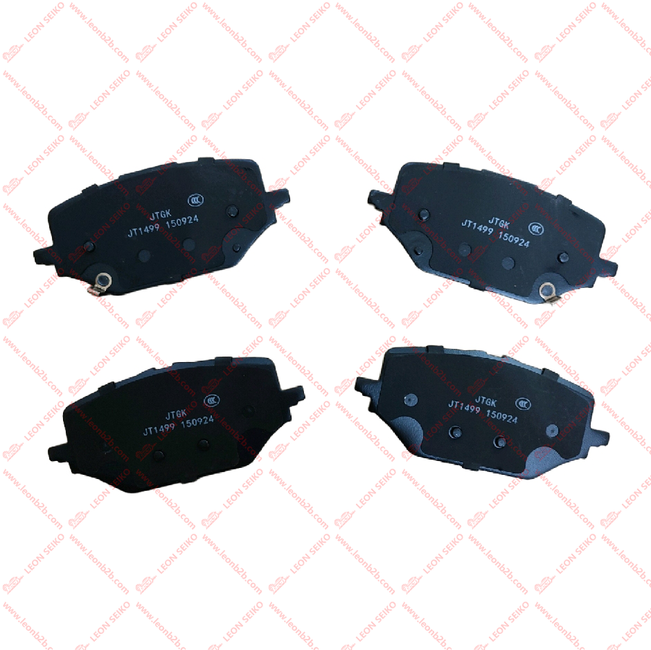 X03-90000161_LEON