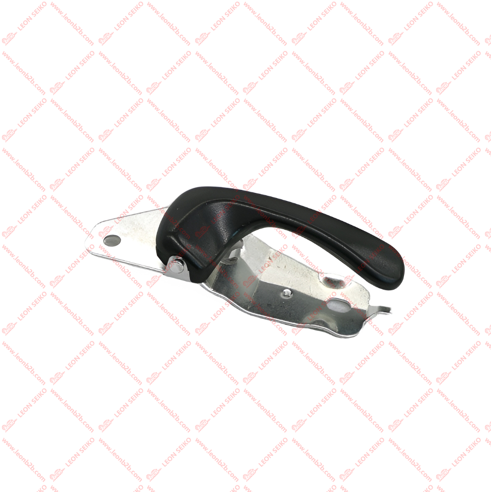 82620-4A000_LEON