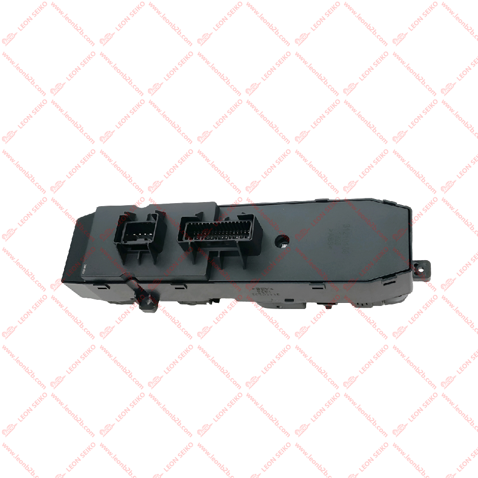 93570-C5310_LEON