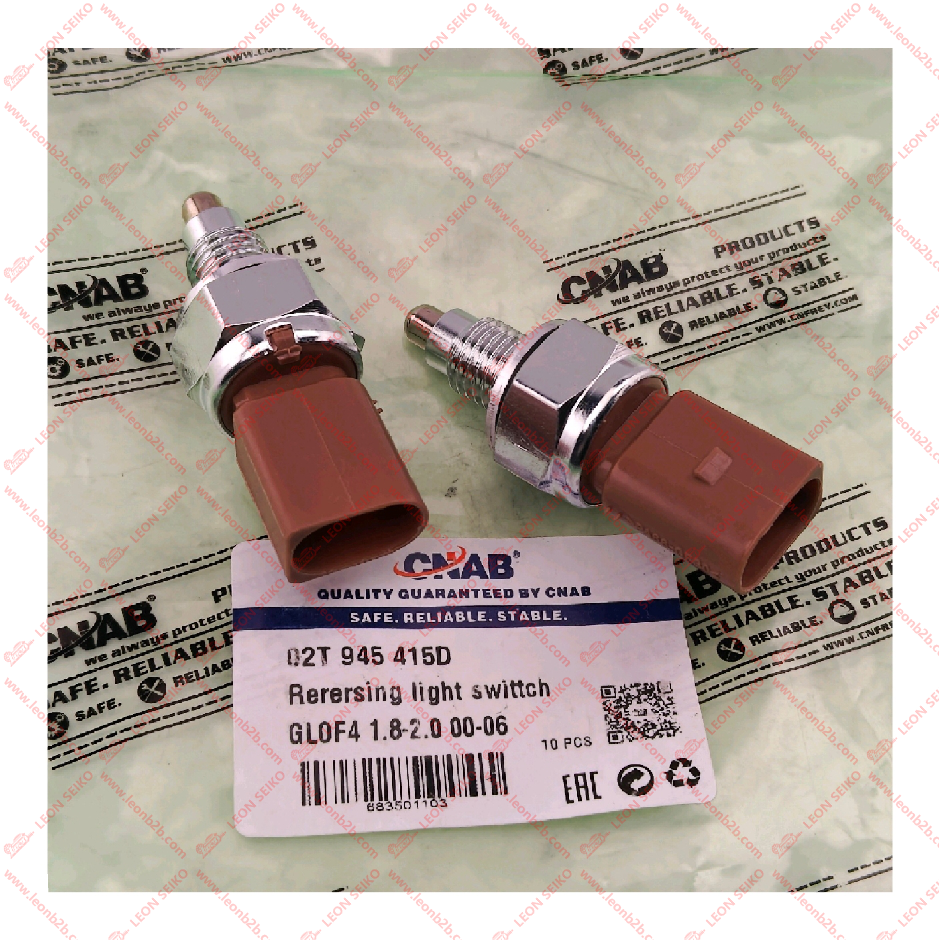 02T945415D_LEON