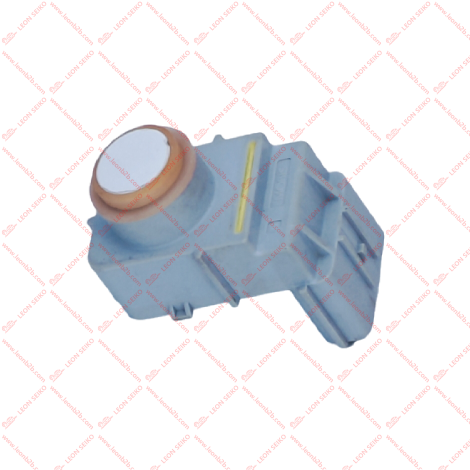 95720-0U100_LEON