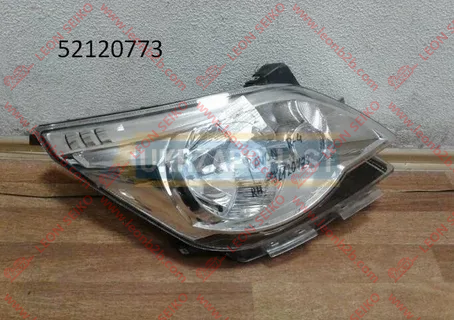 52120773_LEON