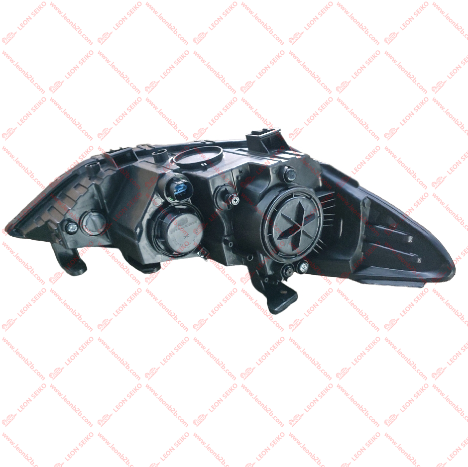 92101-F2000_LEON