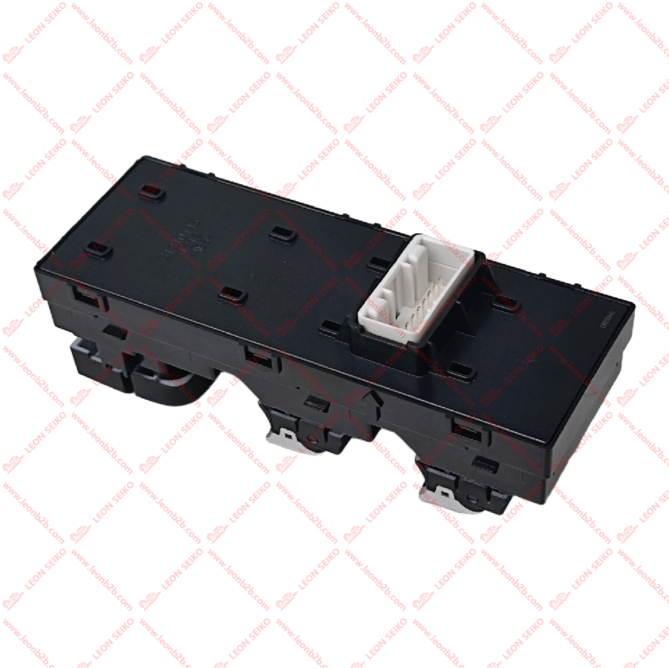 93571-D9050_LEON