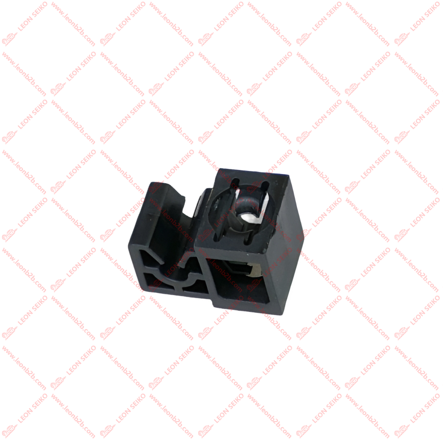 X01-84022101_LEON