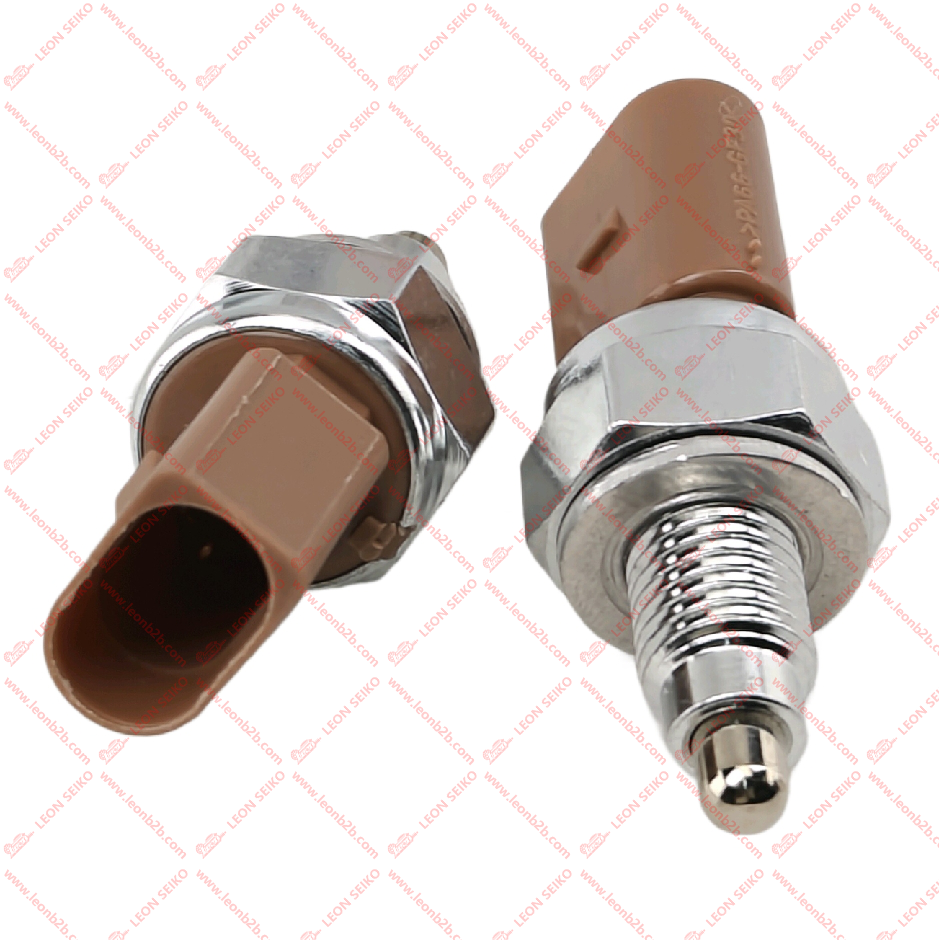 02T945415D_LEON