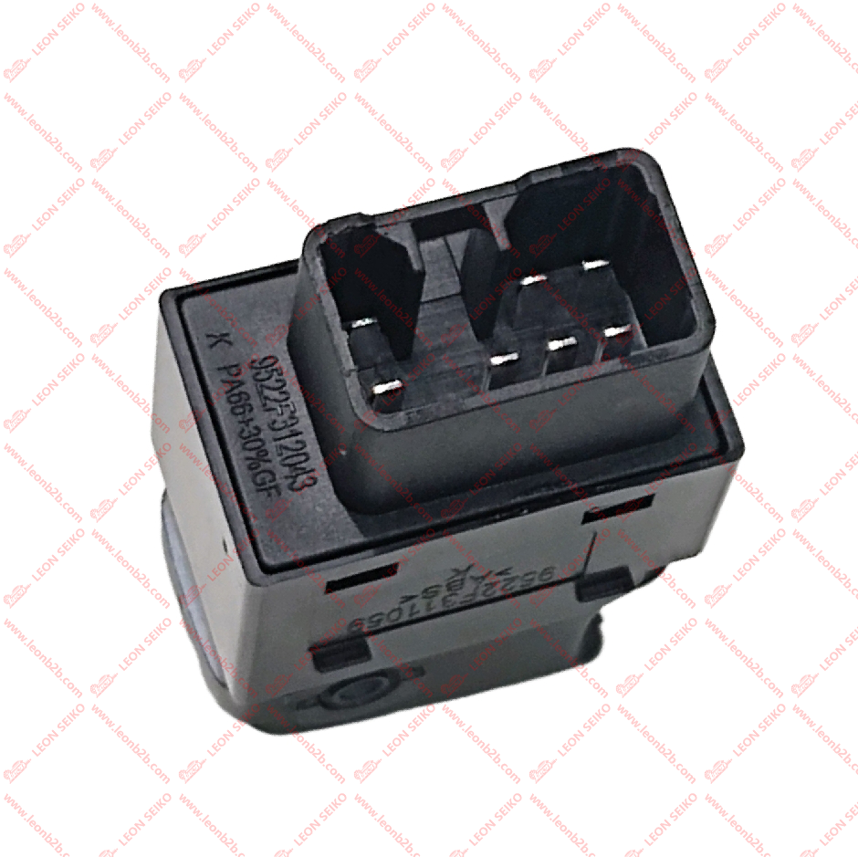 93580-1C000_LEON