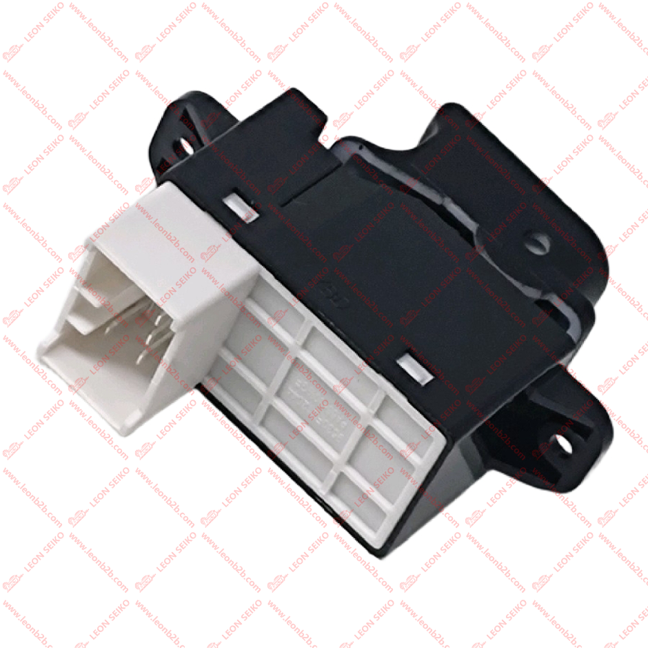 93580-3K000_LEON