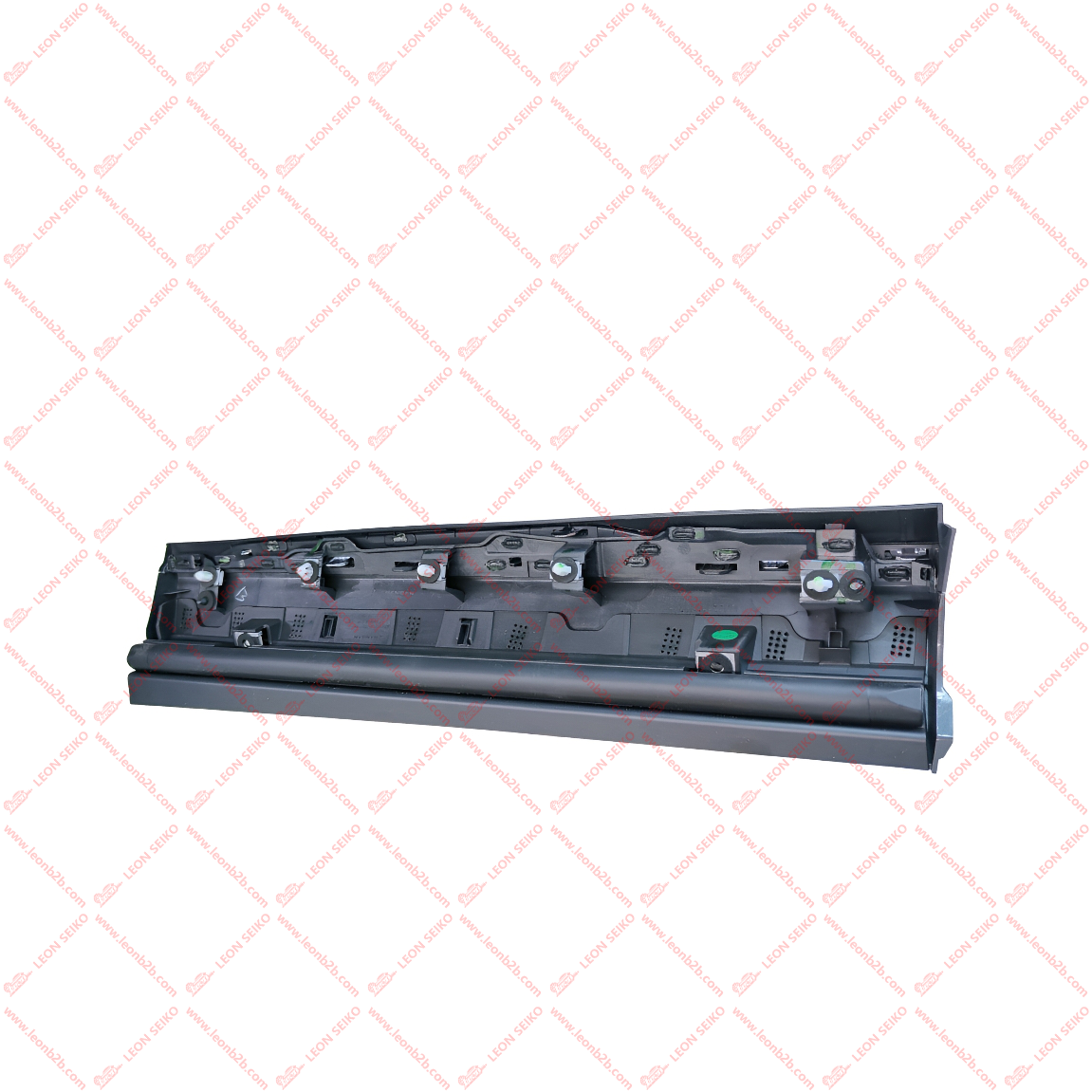 6202510-AW31_LEON