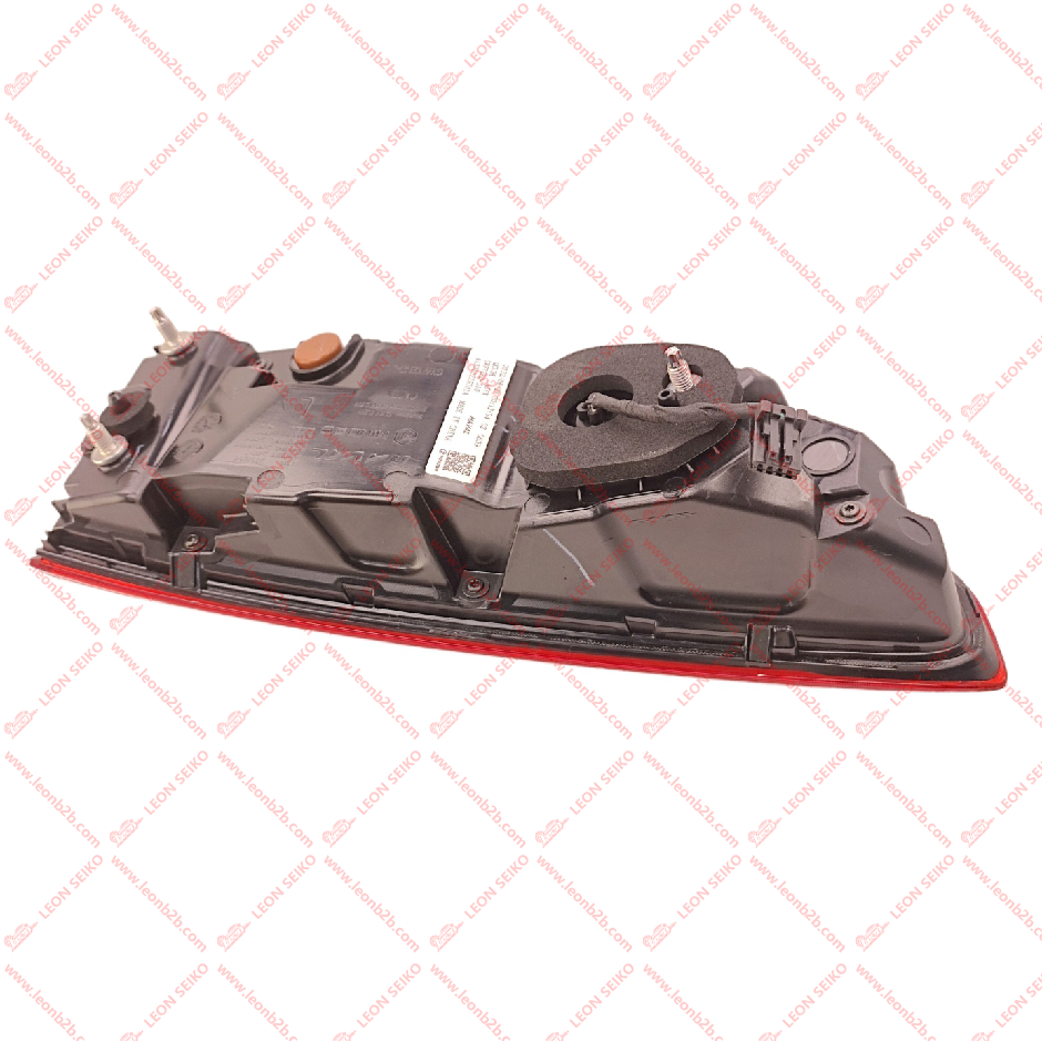4133102XST01A_LEON