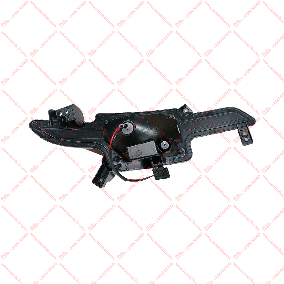 4135010-CR01_LEON