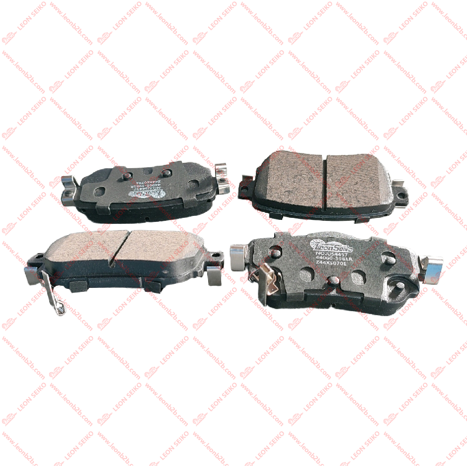 44060-3981R_LEON
