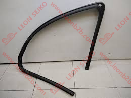 95367399_LEON