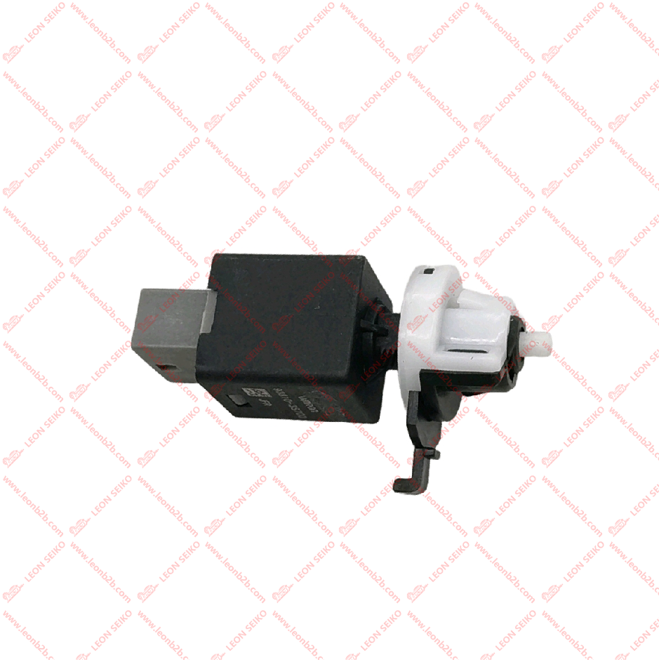 93810-3S700_LEON