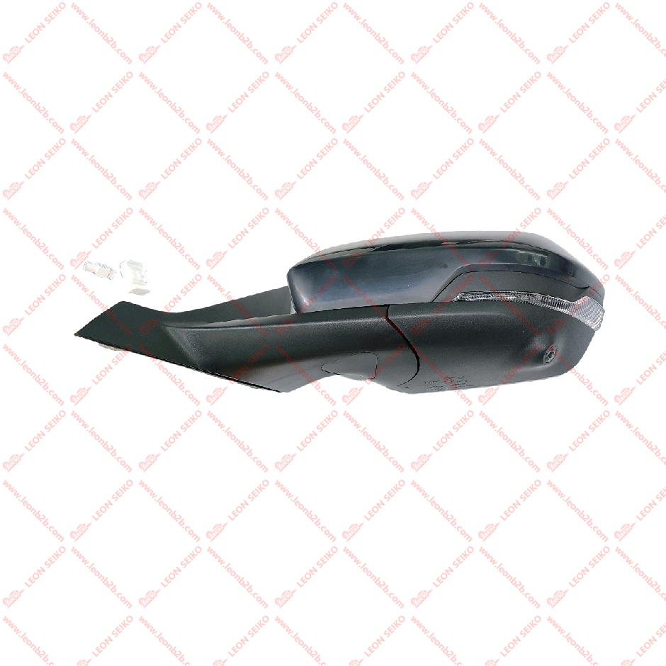 8202100-DY03_LEON