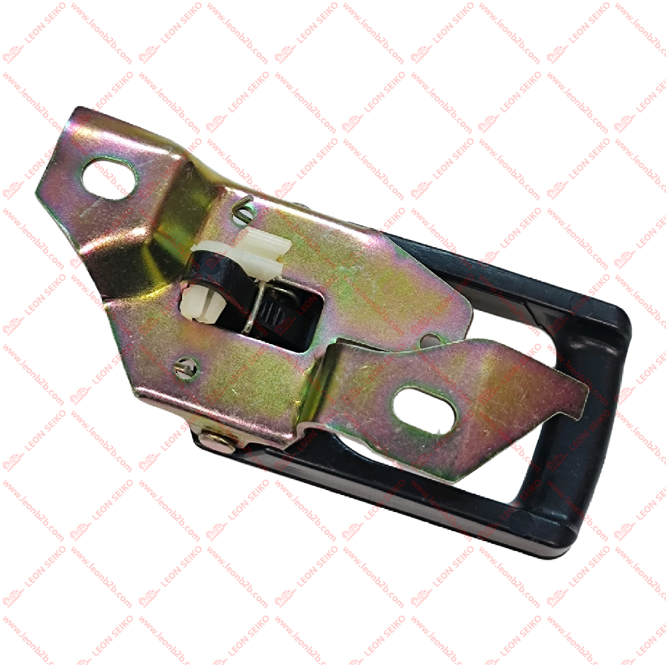 82610-43300_LEON