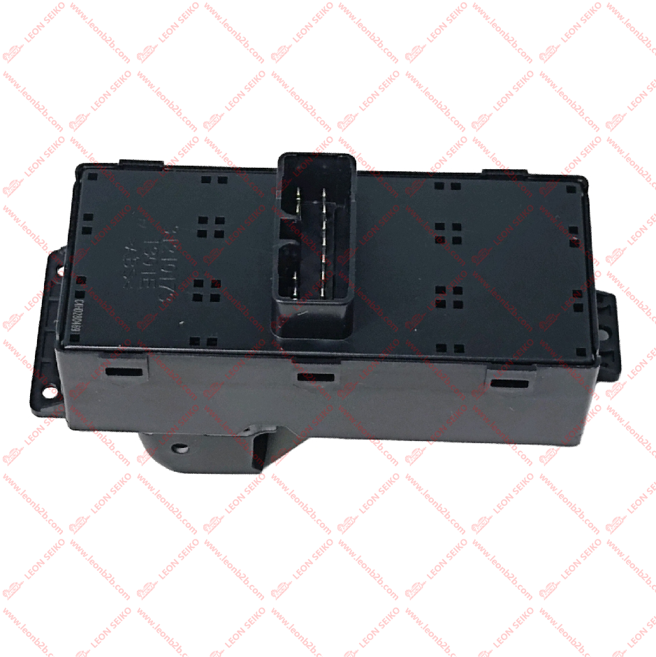 93570-4Y001_LEON