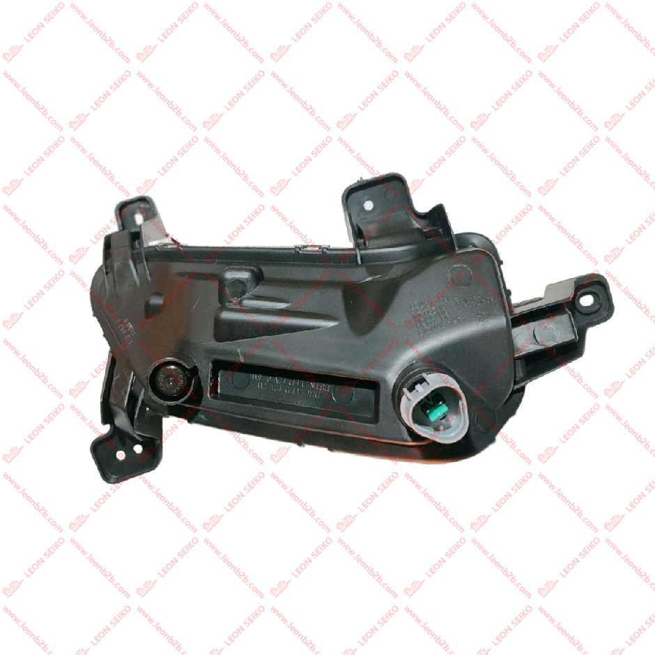 92207-F2000-1_LEON